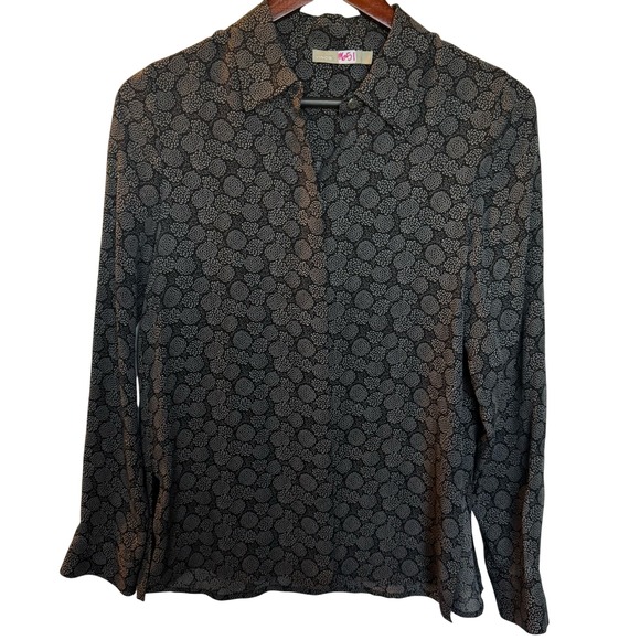 Vince Tops - Vince Black Gray Floral Print Silk Button Down Long Sleeve‎ Blouse Women's sz 4
